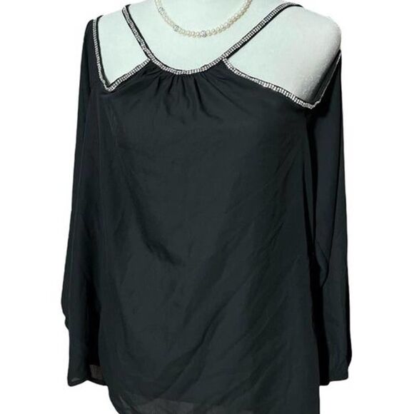 NWT Charlotte Russe Code Glam Squad Womens medium Cold Shoulder Long sleeve - Picture 1 of 6